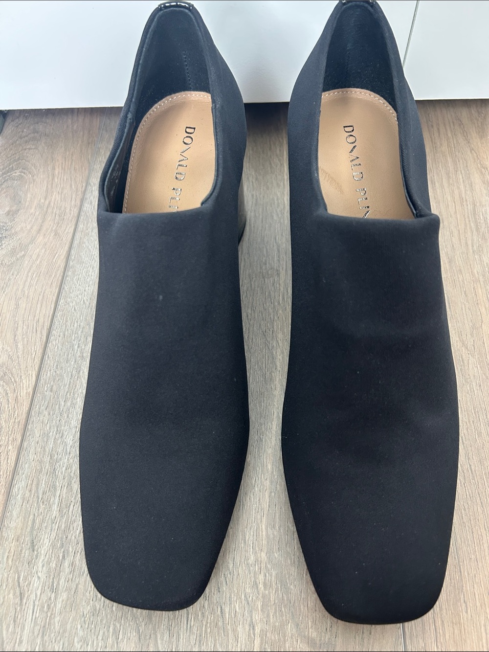 Donald J. Pliner Chelsie Black Square-Toe Shoes With Patten Leather Heels Size10